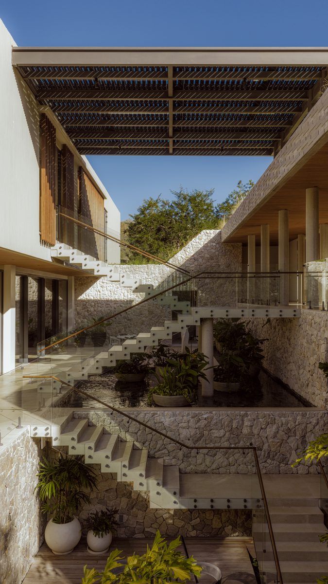 Casa Continuum — residential architecture, Peninsula Papagayo, Costa Rica